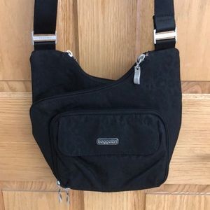 Baggallini purse